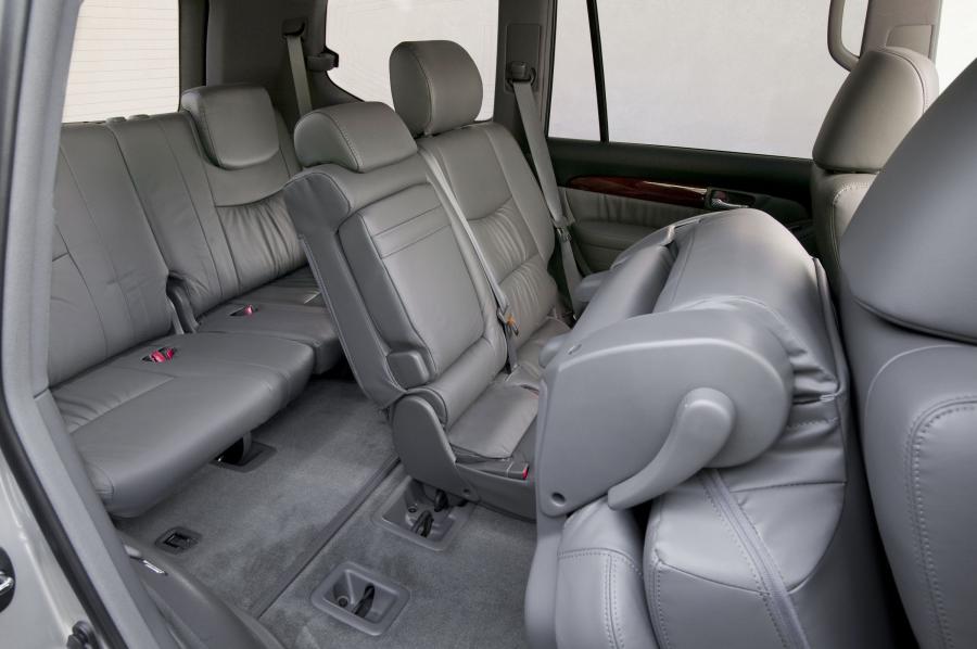 Lexus GX470 2005 года  (фото 20 из 31)